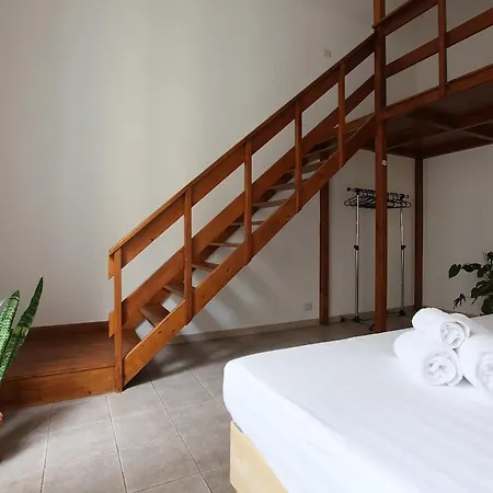 La Casa Di Irene - Bright In The Navigli Area Милан